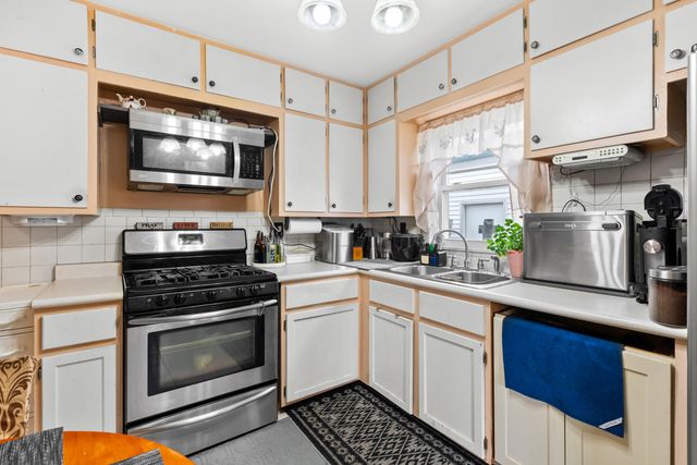 5210 Mission Avenue, Comstock Twp, MI 49048