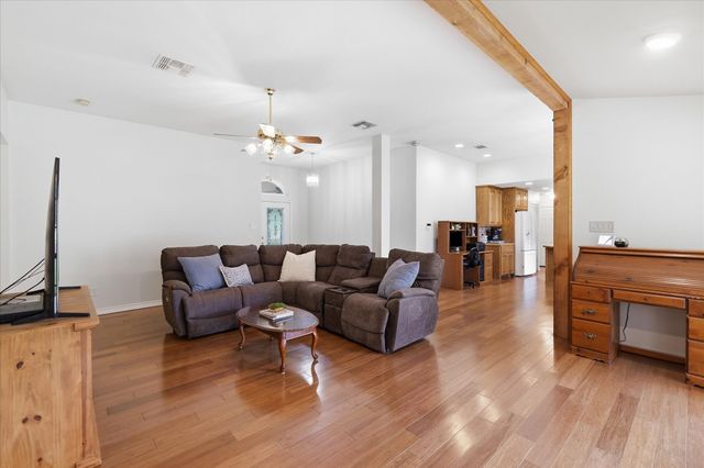 306 Oak Drive, Argyle, TX 76226