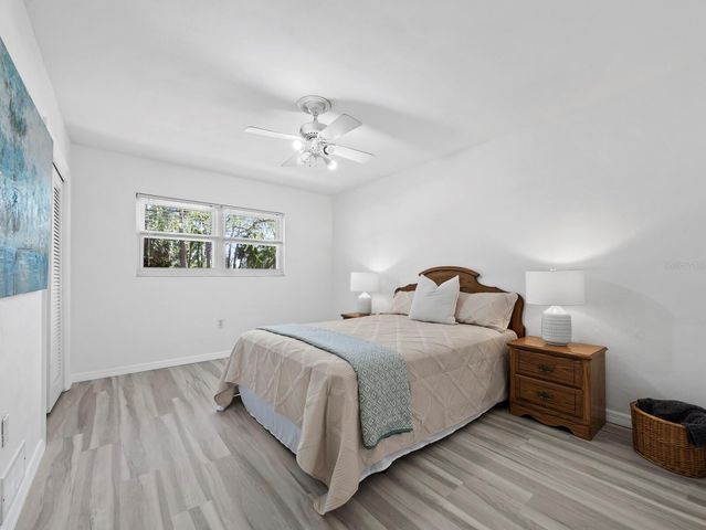 4808 RIVERWOOD AVENUE, Sarasota, FL 34231