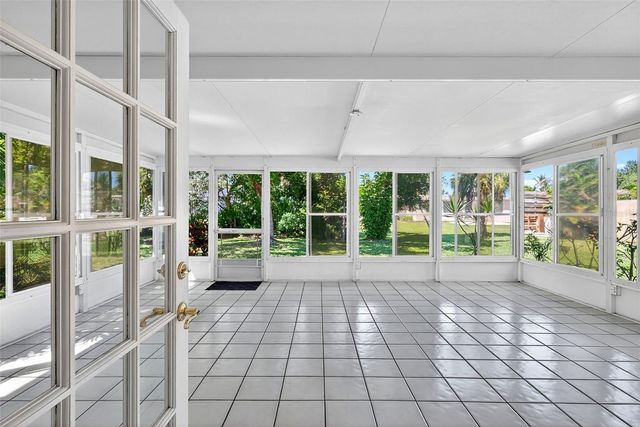 4808 RIVERWOOD AVENUE, Sarasota, FL 34231