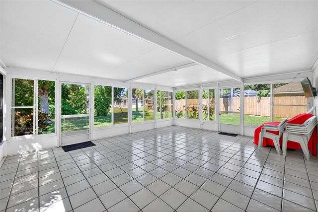 4808 RIVERWOOD AVENUE, Sarasota, FL 34231