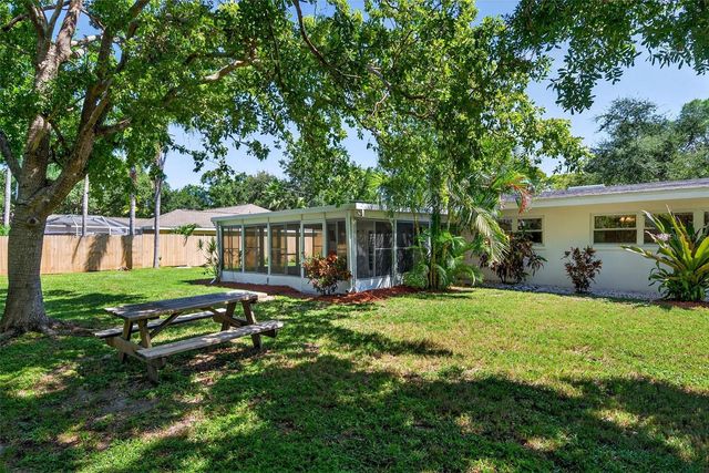 4808 RIVERWOOD AVENUE, Sarasota, FL 34231