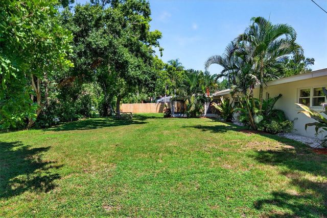 4808 RIVERWOOD AVENUE, Sarasota, FL 34231