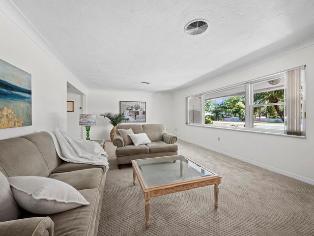 4808 RIVERWOOD AVENUE, Sarasota, FL 34231