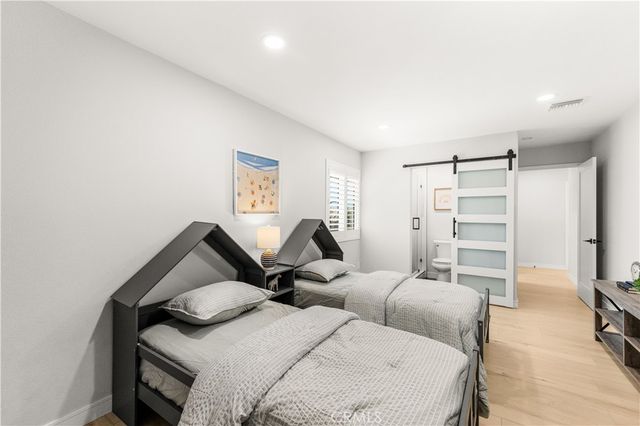 1135 Belbury Dr, Diamond Bar, CA 91789