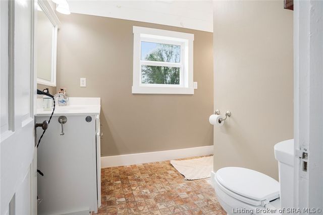 8298 W Chicken Run Road, Madison, IN 47250