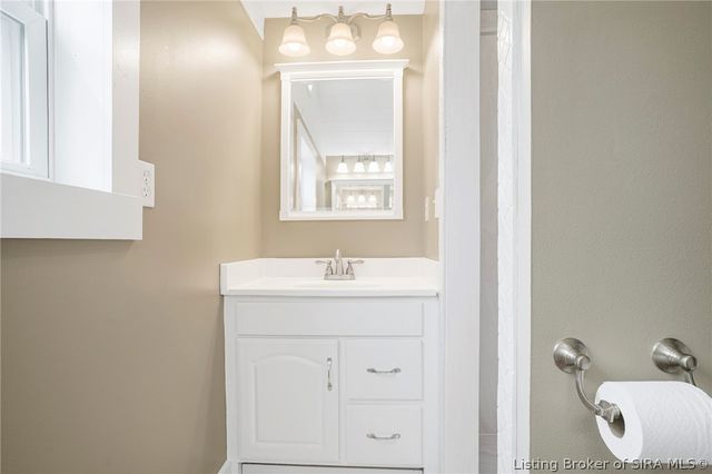 8298 W Chicken Run Road, Madison, IN 47250