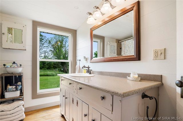 8298 W Chicken Run Road, Madison, IN 47250