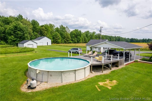 8298 W Chicken Run Road, Madison, IN 47250