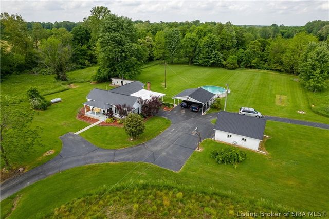 8298 W Chicken Run Road, Madison, IN 47250