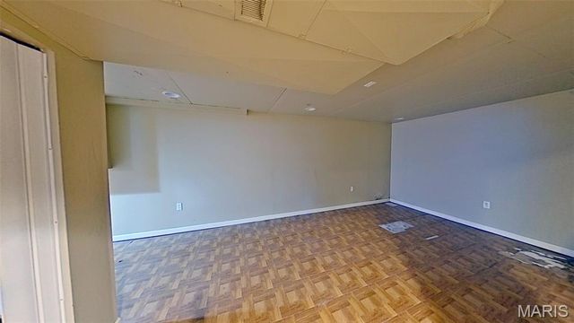 414 Superior Drive, St Louis, MO 63135