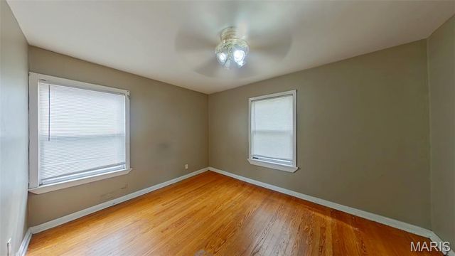 414 Superior Drive, St Louis, MO 63135