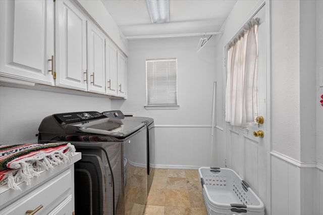 2304 Wakeforest Court, Arlington, TX 76012