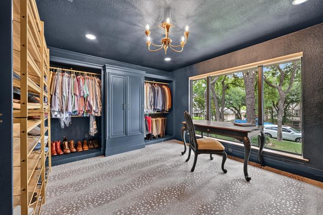 2304 Wakeforest Court, Arlington, TX 76012