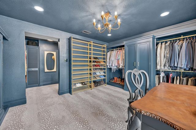 2304 Wakeforest Court, Arlington, TX 76012