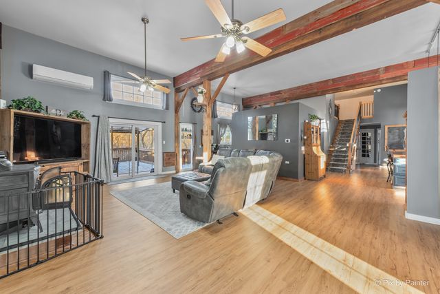 4801 Barreville Road, Prairie Grove, IL 60012