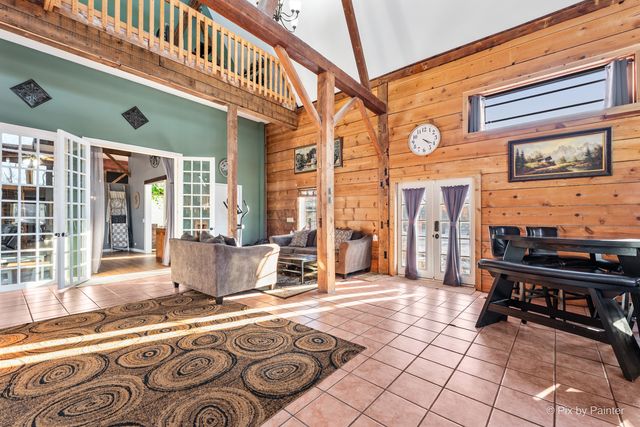 4801 Barreville Road, Prairie Grove, IL 60012