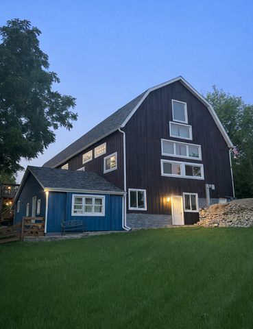 4801 Barreville Road, Prairie Grove, IL 60012