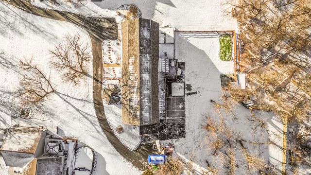 4801 Barreville Road, Prairie Grove, IL 60012