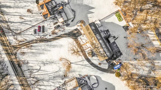 4801 Barreville Road, Prairie Grove, IL 60012