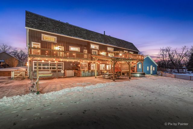 4801 Barreville Road, Prairie Grove, IL 60012