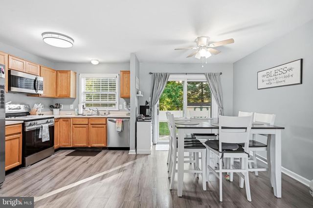 10 W VIOLETTE DR, New Castle, DE 19720