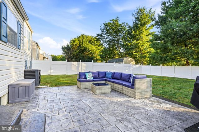 10 W VIOLETTE DR, New Castle, DE 19720