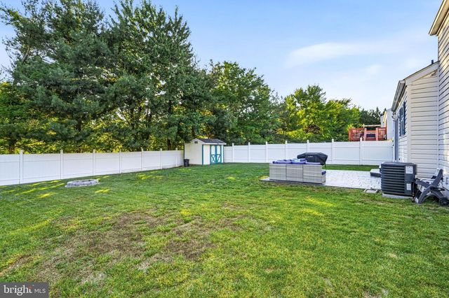 10 W VIOLETTE DR, New Castle, DE 19720