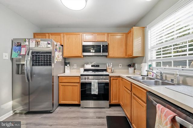 10 W VIOLETTE DR, New Castle, DE 19720
