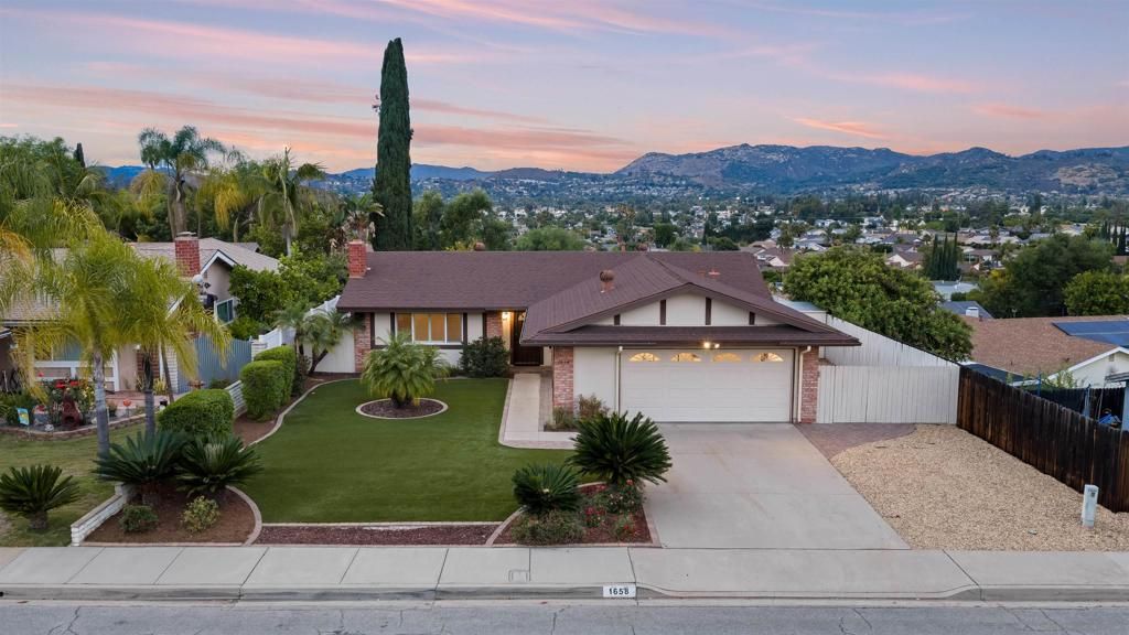 Image 1 of property listing at 1658 Boyle Ave, Escondido, CA 92027