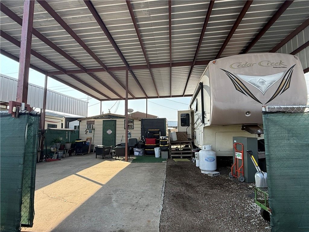 171 Munson Dr, Aransas Pass, TX 78336 — photo 3
