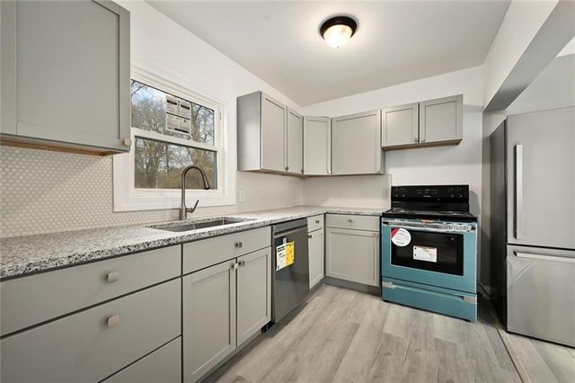 4027 Olive Street, Kansas City, MO 64130