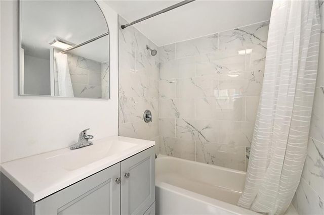 4027 Olive Street, Kansas City, MO 64130