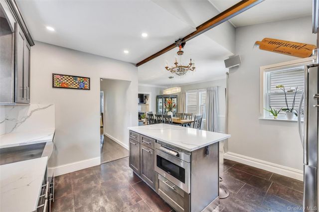 11549 165th Street, Jamaica, NY 11434