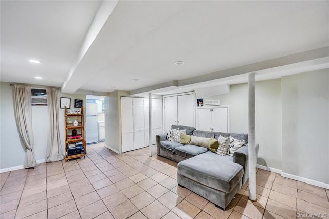 11549 165th Street, Jamaica, NY 11434