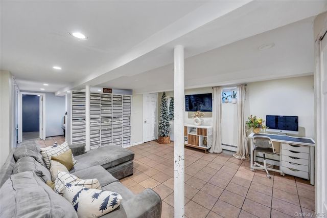11549 165th Street, Jamaica, NY 11434