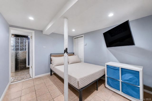11549 165th Street, Jamaica, NY 11434