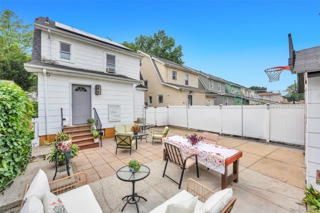 11549 165th Street, Jamaica, NY 11434