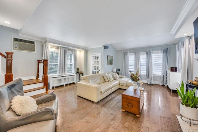 11549 165th Street, Jamaica, NY 11434