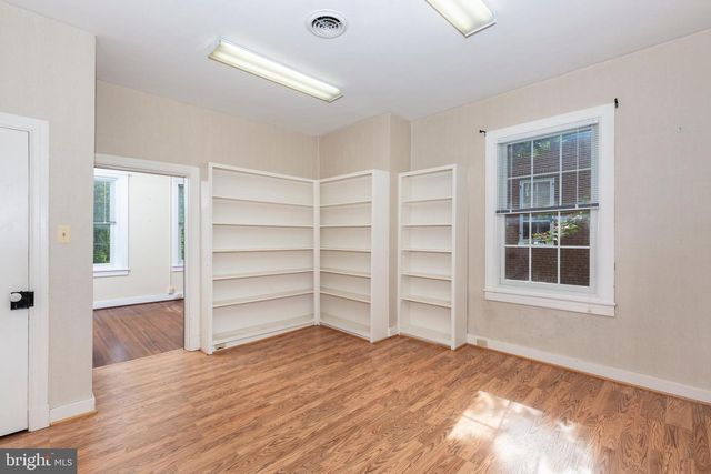 162 E MAIN ST, Westminster, MD 21157