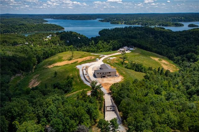 10257 Broken Bow Trail, Rogers, AR 72756
