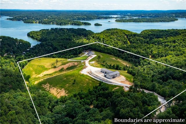 10257 Broken Bow Trail, Rogers, AR 72756