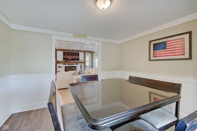 730 Carmen Plaza, Greenwood, IN 46143