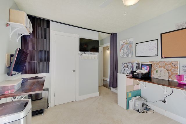 730 Carmen Plaza, Greenwood, IN 46143