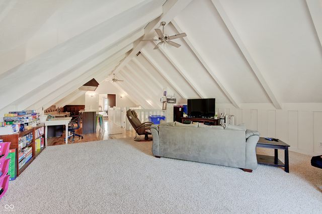 730 Carmen Plaza, Greenwood, IN 46143