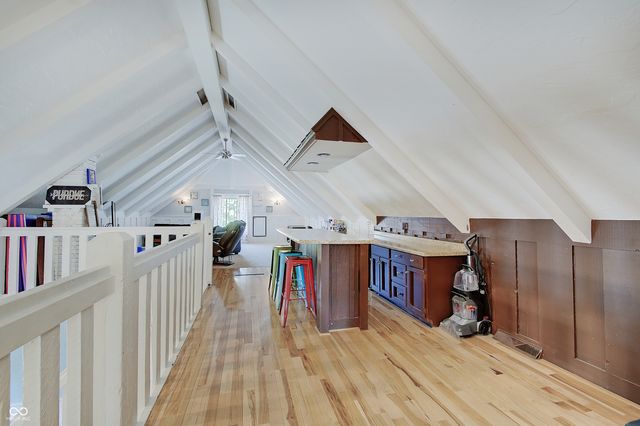 730 Carmen Plaza, Greenwood, IN 46143