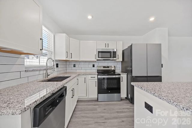 1820 Hooper Court, Charlotte, NC 28212