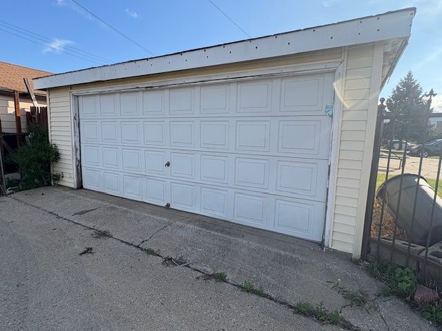 2320 N Mulligan Avenue, Chicago, IL 60639