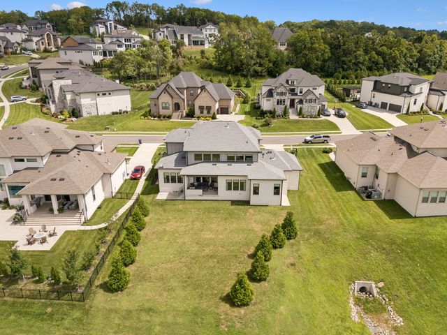 6133 Open Meadow Ln, Franklin, TN 37067
