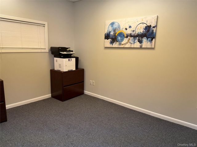 375 Sunrise Highway 5, Lynbrook, NY 11563